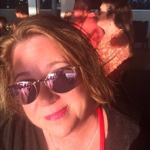 Meet your Posher, Maureen